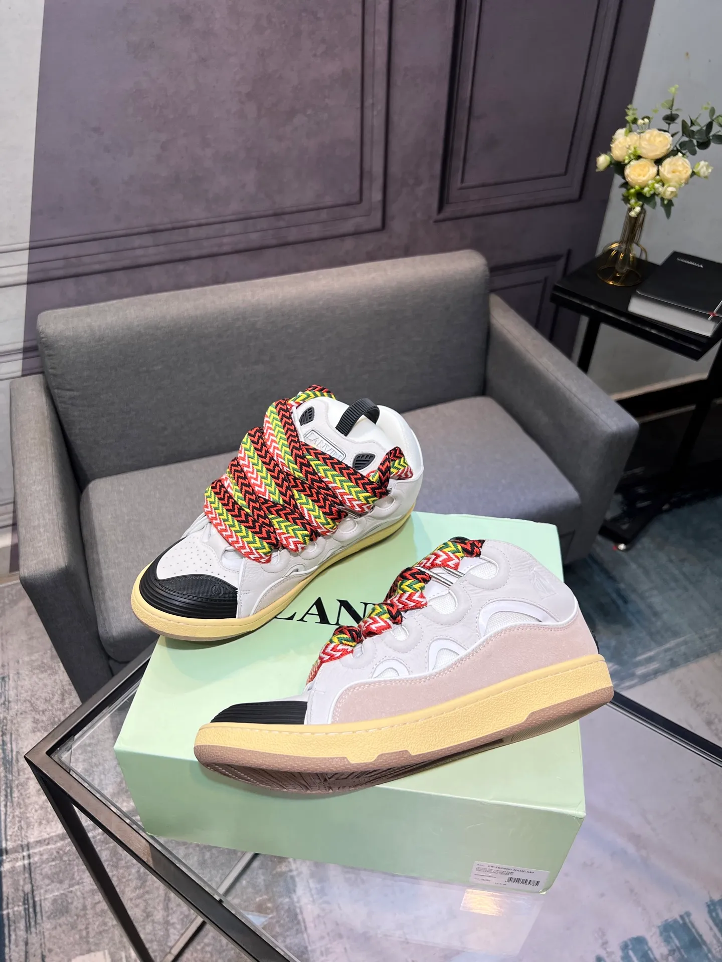 Men's men's shoes💰780 [LANVIN] Latest lace-up fashionable casual sneakers for couples High-quality CLAY couple series‼ ️ The latest trendy products of the season 🌈Many bloggers have planted grass and purchased the original open-mold customization. The upper and outsole are sewn with mark threads without edge sealing. Multiple material splicing combination design. Very versatile for fashionable and casual wear. Comfortable on the feet. Recommended for self-retention (upper cowhide + cow suede + breathable mesh) inner foot pad cowhide exclusive original open-mold clear logo rubber outsole ⚠️36-44 yards (45 custom-made)